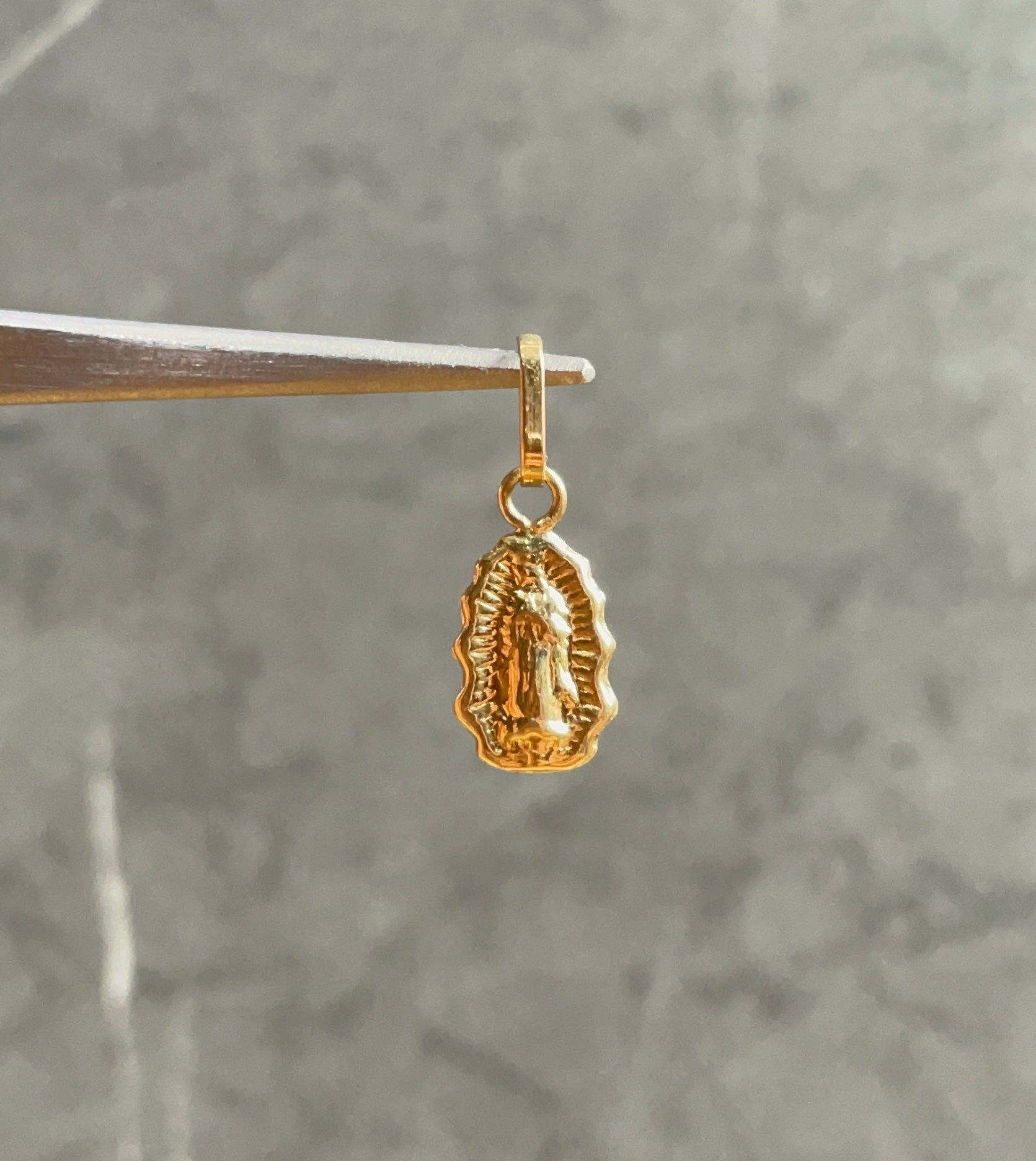 Dije | Virgen Silueta Guadalupe