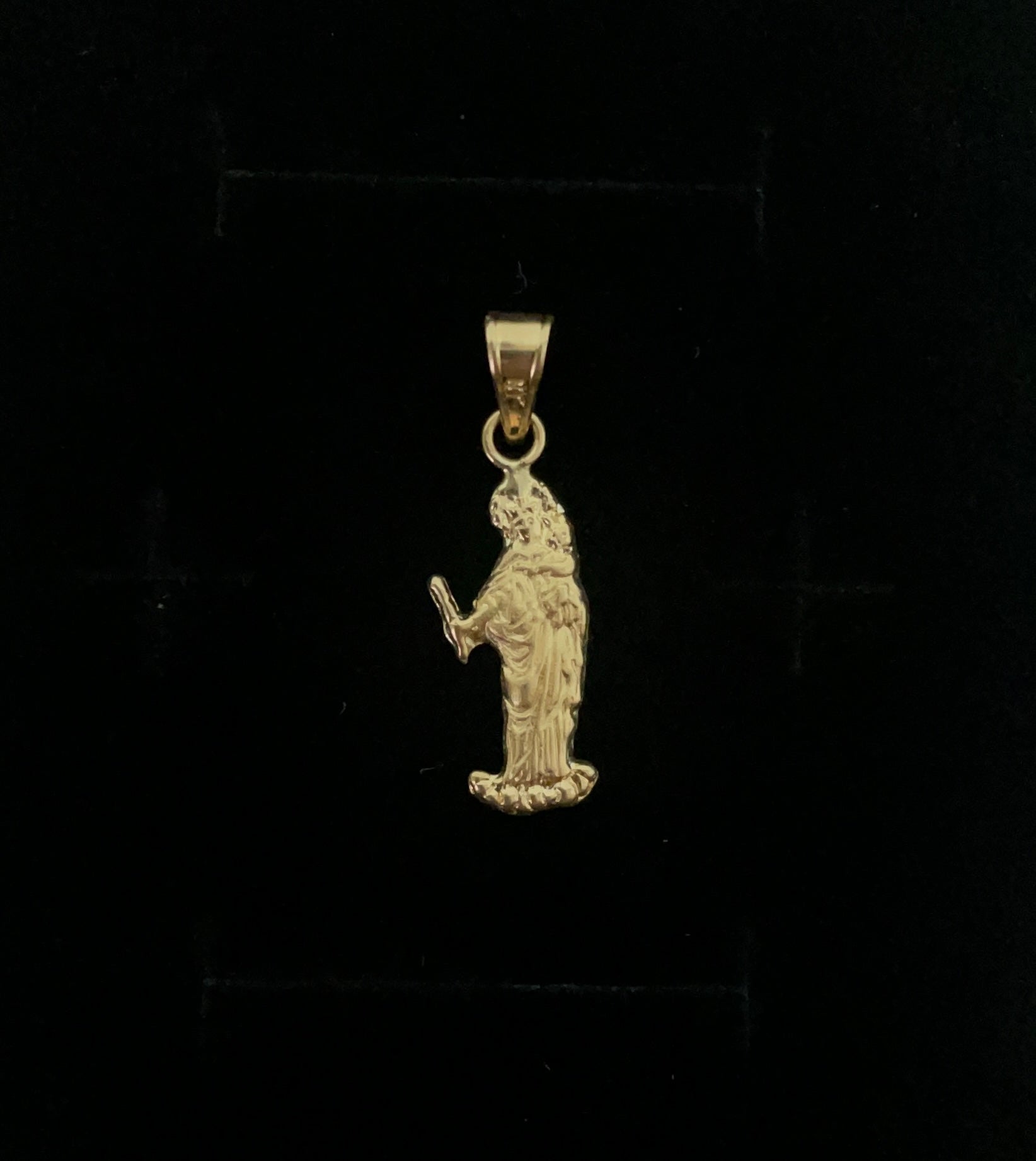 Dije Virgen Del Carmen Figura